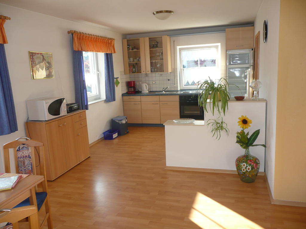 Ferienhaus Wellisch Лоберг Номер фото